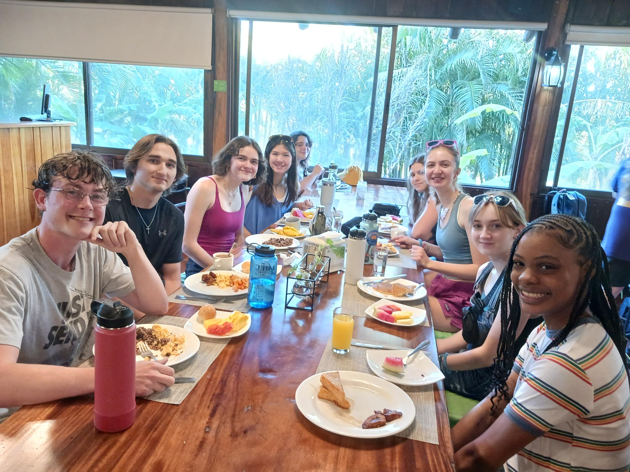 Students dining in Costa Rica